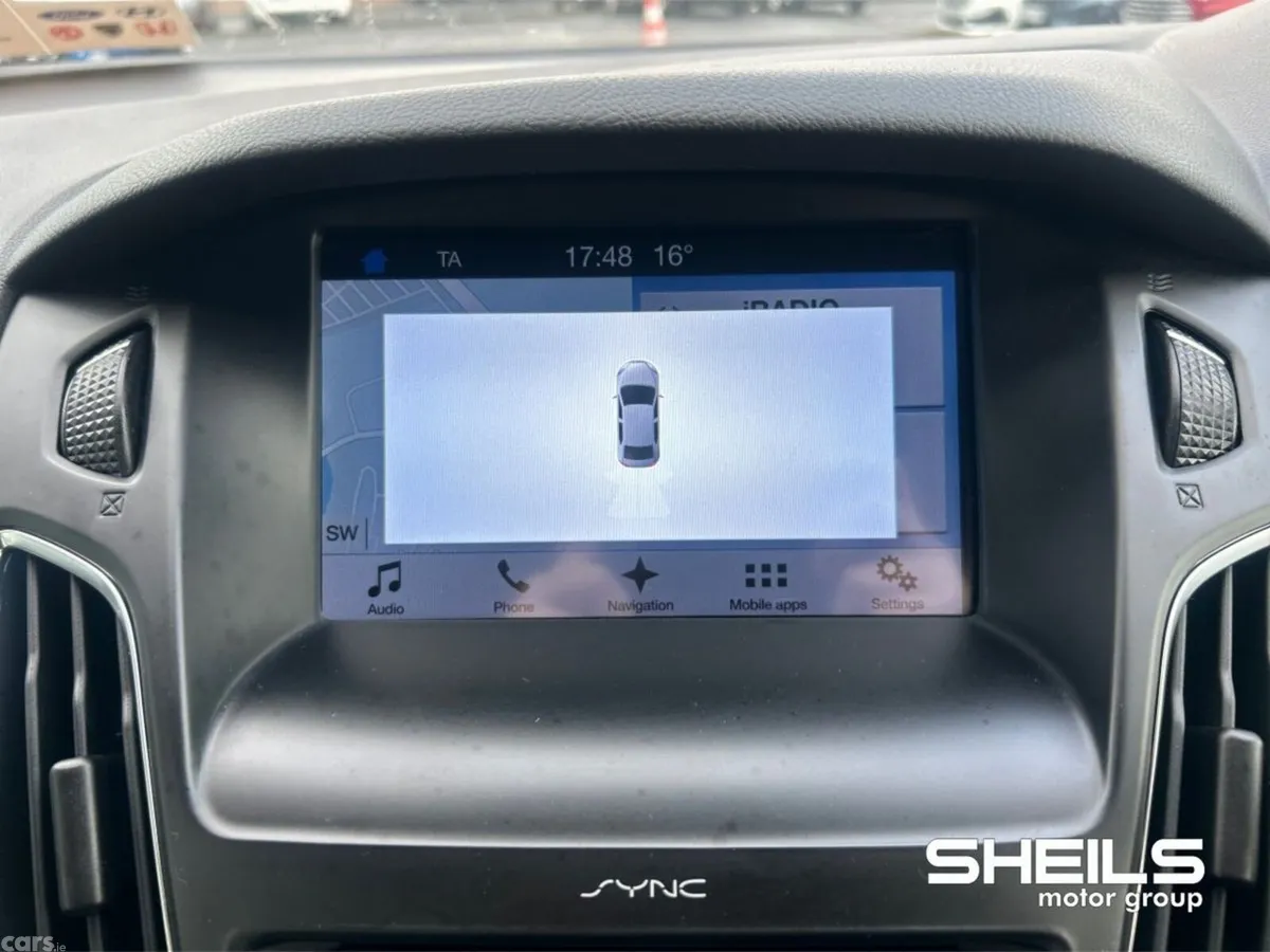 Ford Focus Hatchback, Petrol, 2017, Silver