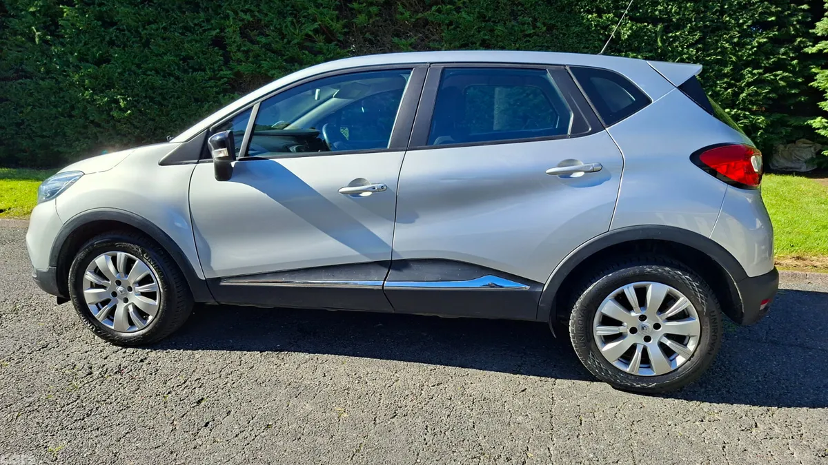 Renault Captur Hatchback, Diesel, 2017, Grey