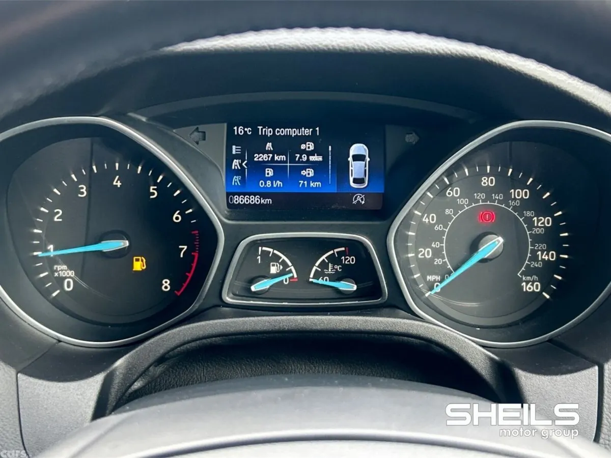 Ford Focus Hatchback, Petrol, 2017, Silver