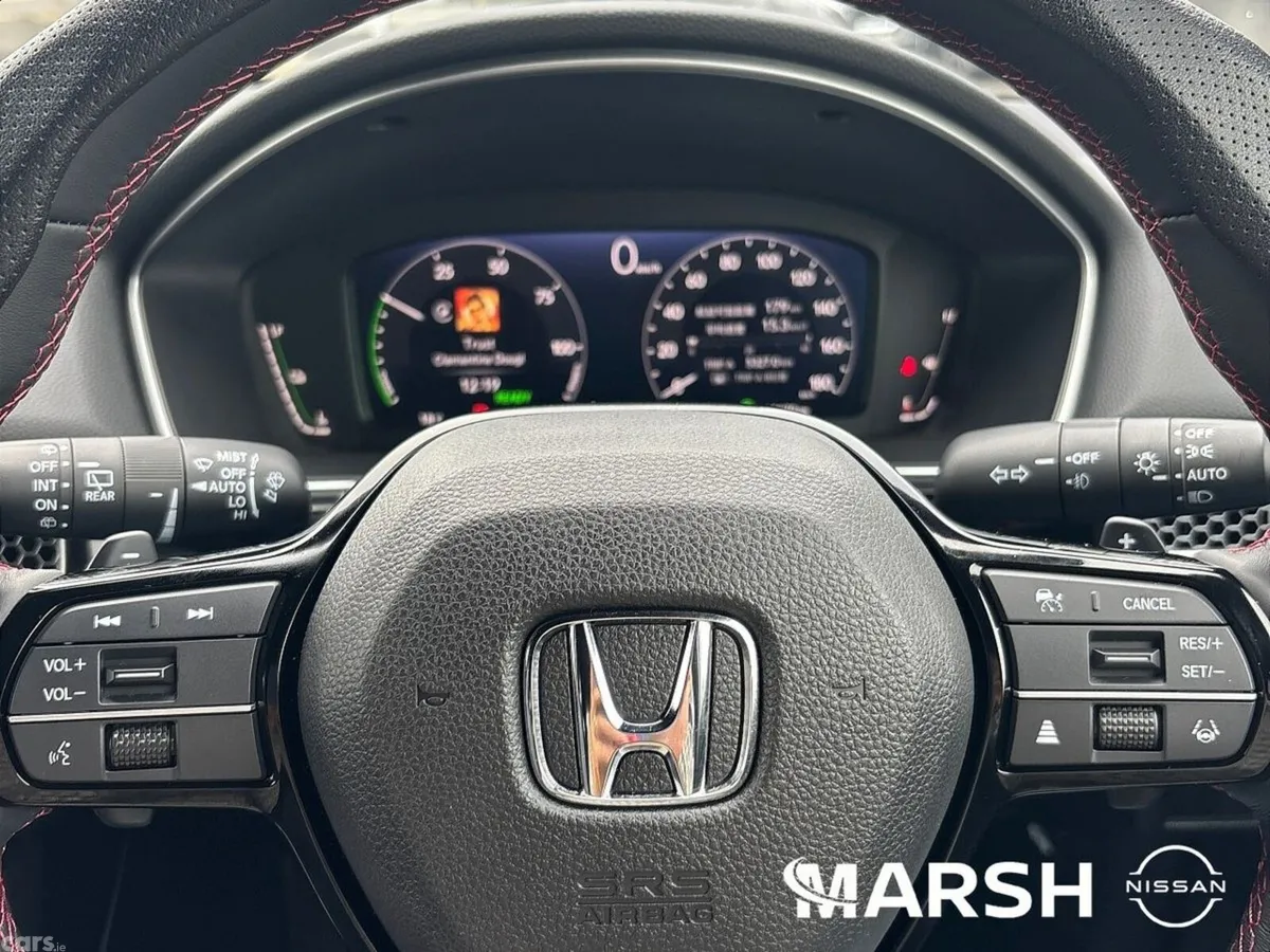 Honda Civic Hatchback, Petrol Hybrid, 2024, White
