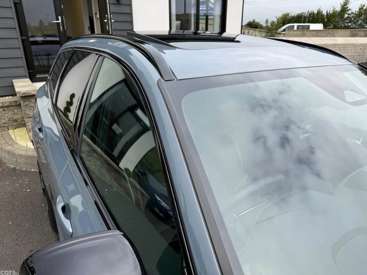 Volvo XC60 SUV, Petrol Plug-in Hybrid, 2022, Grey