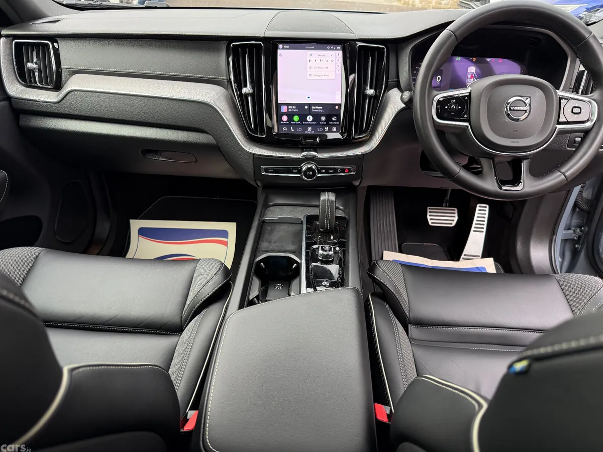 Volvo XC60 SUV, Petrol Plug-in Hybrid, 2022, Grey