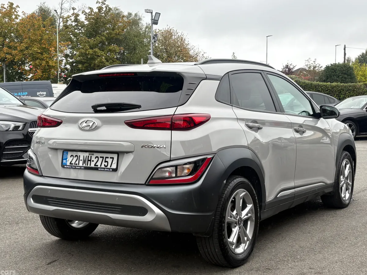 Hyundai KONA MPV, Petrol, 2022, Grey