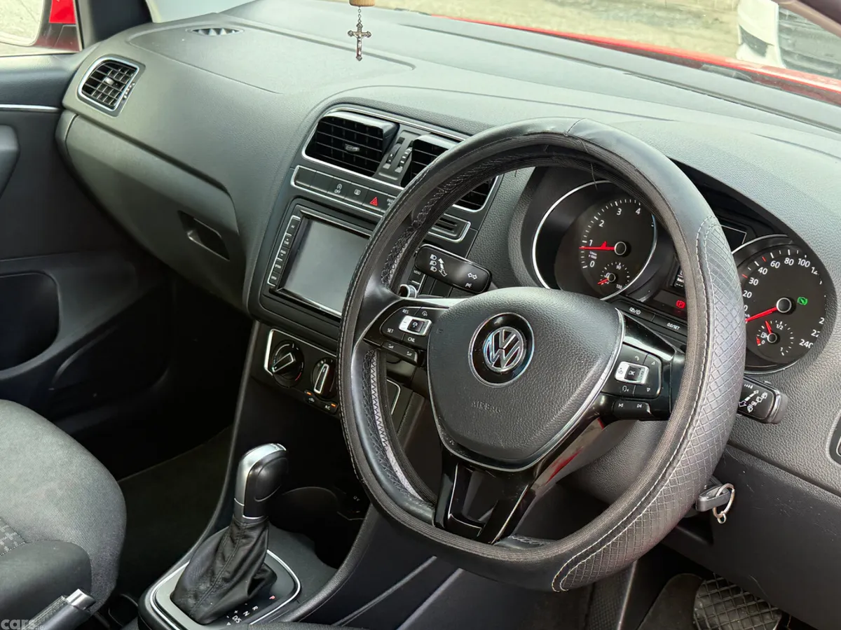 Volkswagen Polo Hatchback, Petrol, 2015, Red