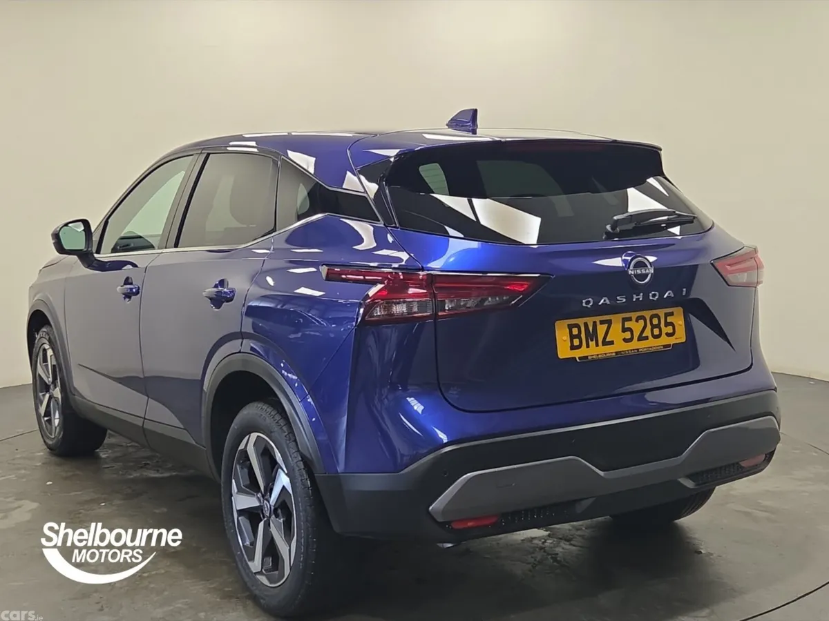 Nissan Qashqai Hatchback, Petrol, 2023, Blue