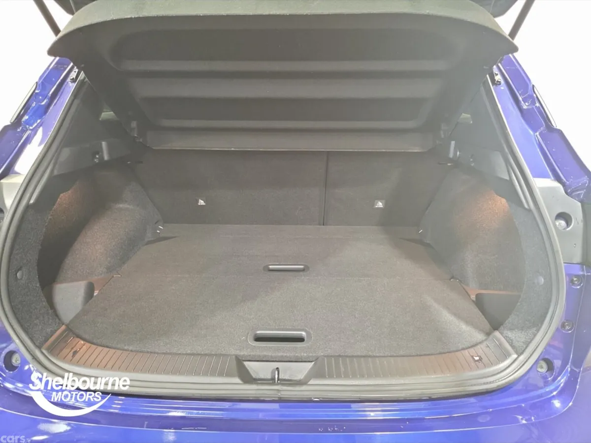 Nissan Qashqai Hatchback, Petrol, 2023, Blue