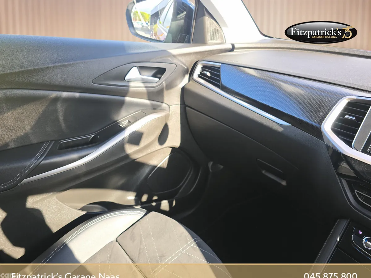 Opel Grandland X SUV, Petrol, 2023, Red