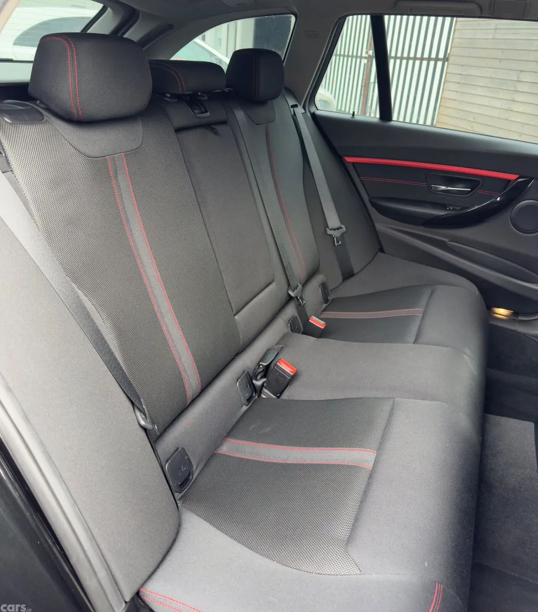 BMW 3-Series Estate, Diesel, 2016, Black