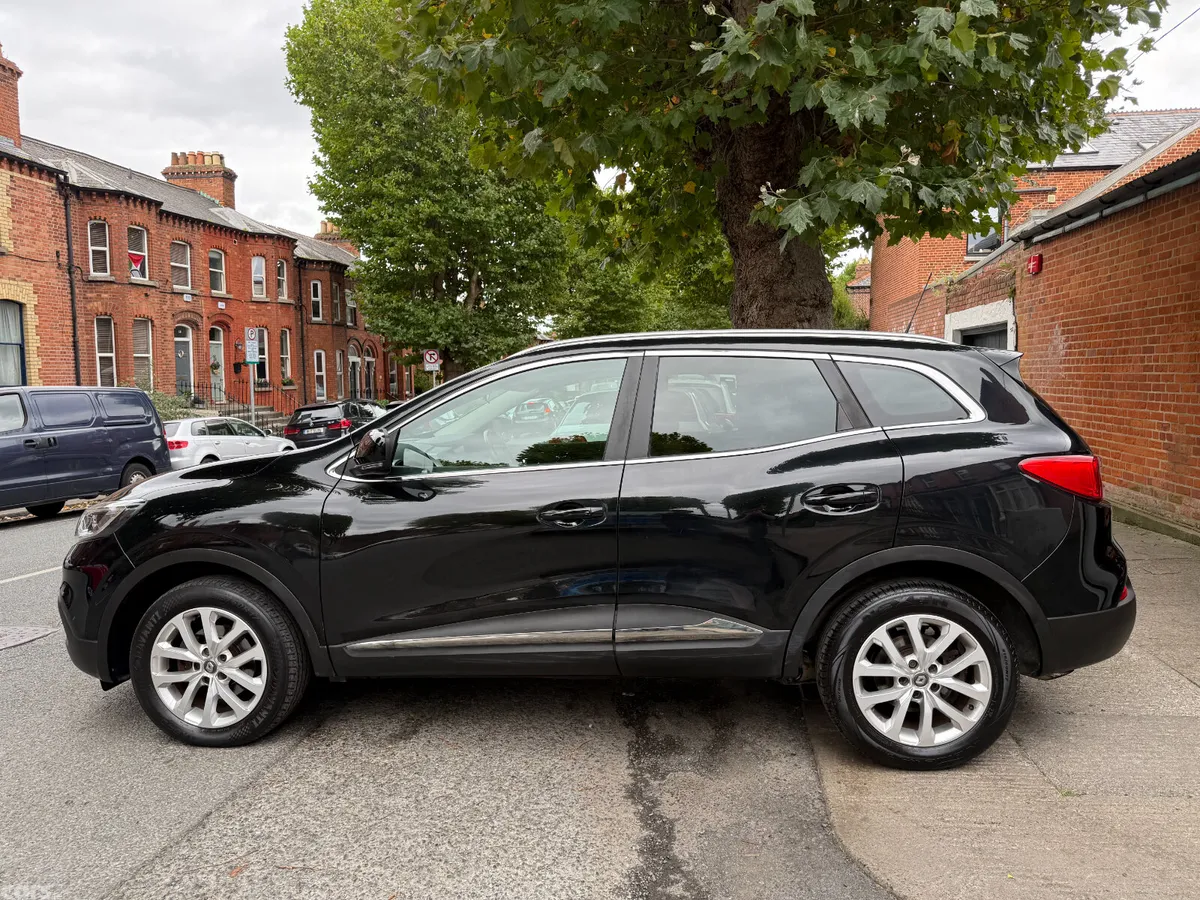 Renault Kadjar SUV, Diesel, 2017, Black