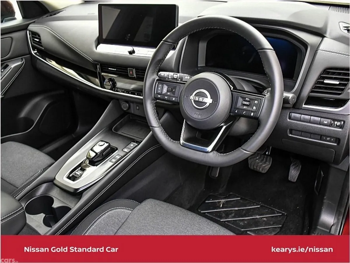 Nissan Qashqai SUV, Petrol Hybrid, 2024, Red