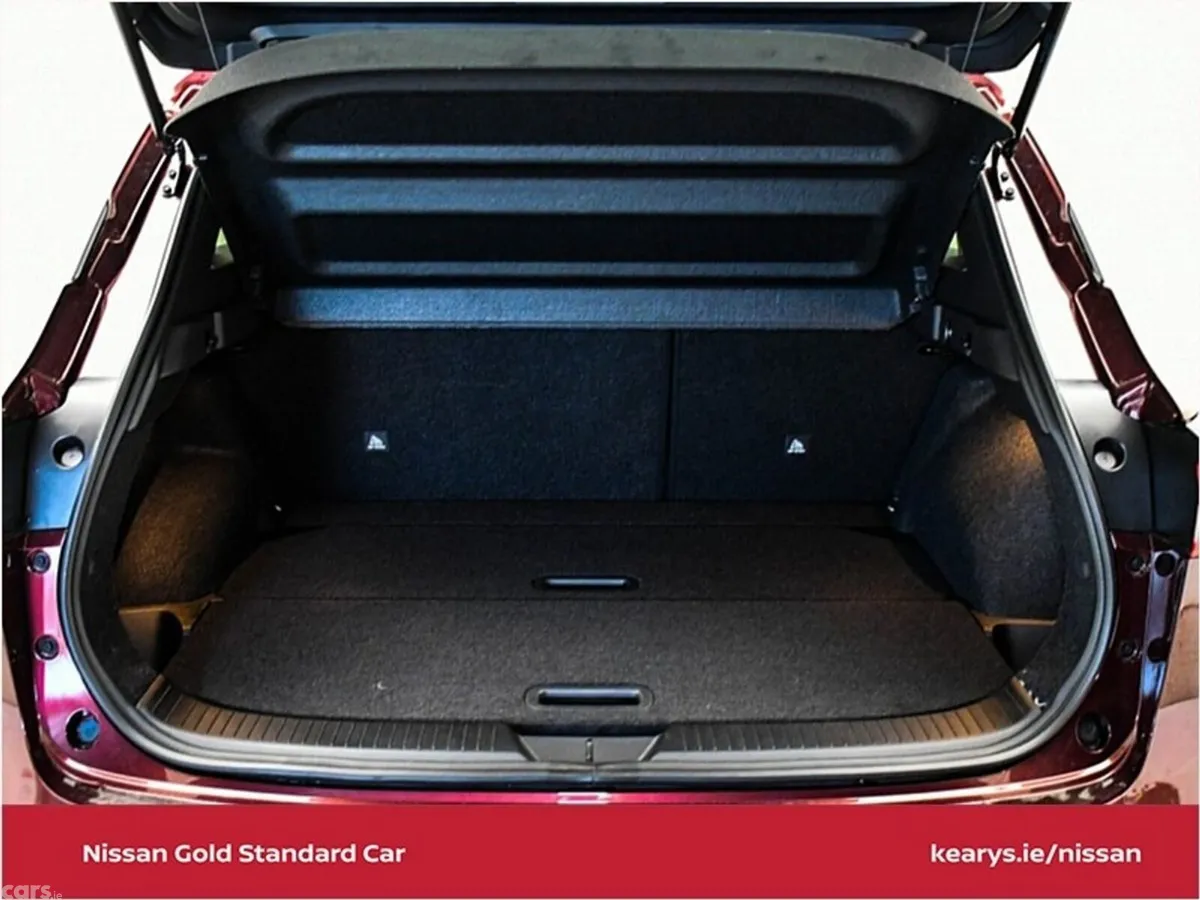 Nissan Qashqai SUV, Petrol Hybrid, 2024, Red