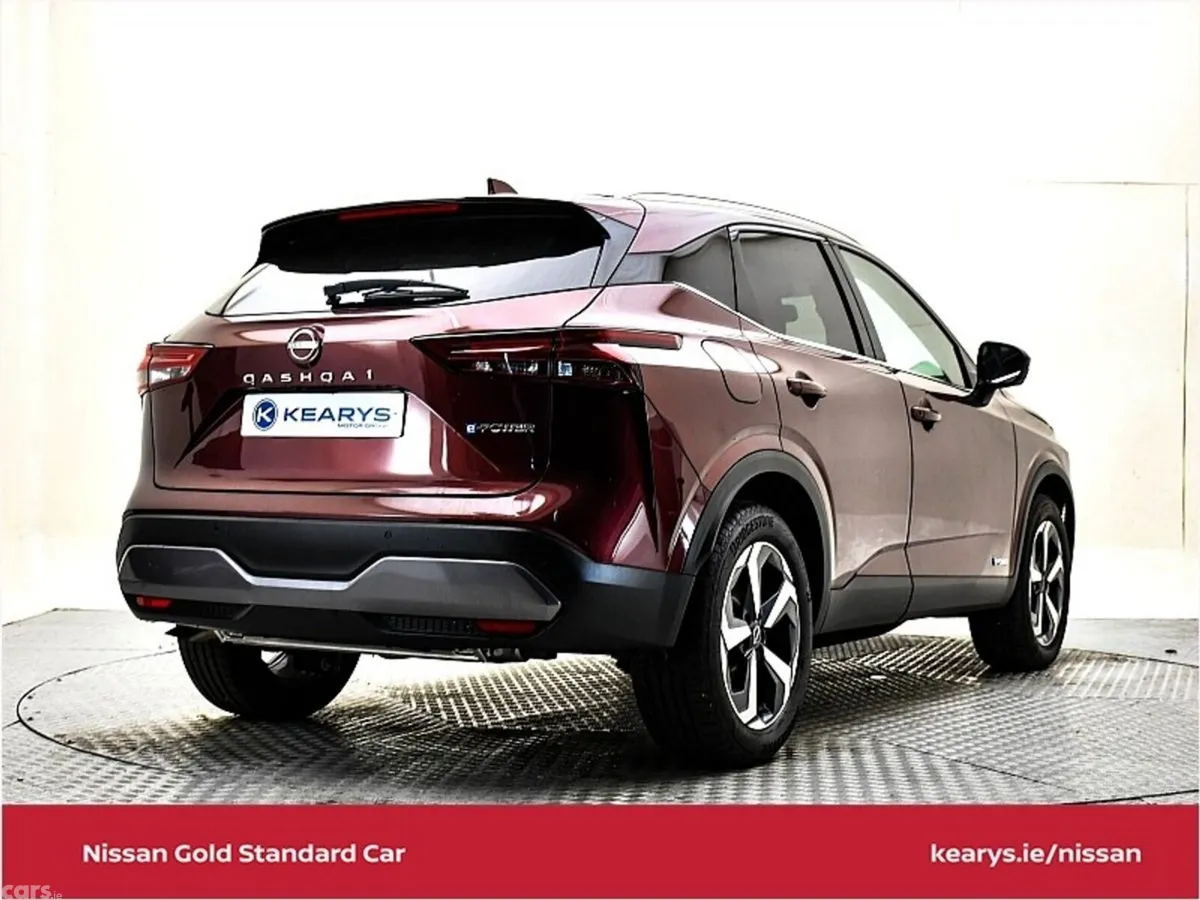 Nissan Qashqai SUV, Petrol Hybrid, 2024, Red