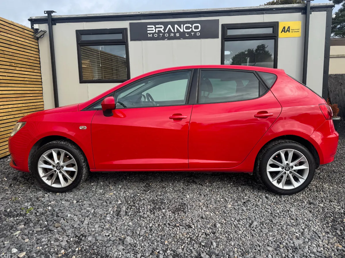 SEAT Ibiza MPV, Petrol, 2016, Red