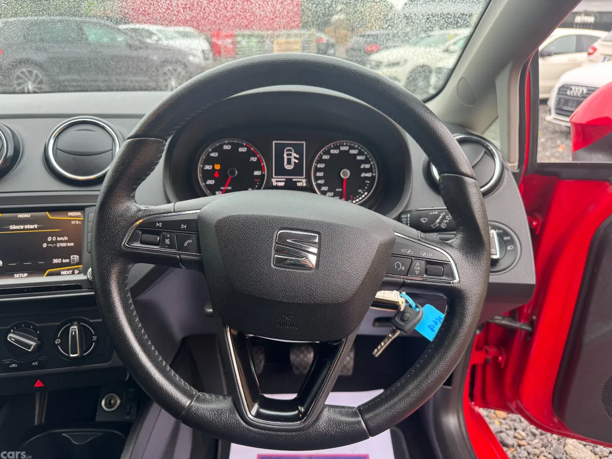 SEAT Ibiza MPV, Petrol, 2016, Red