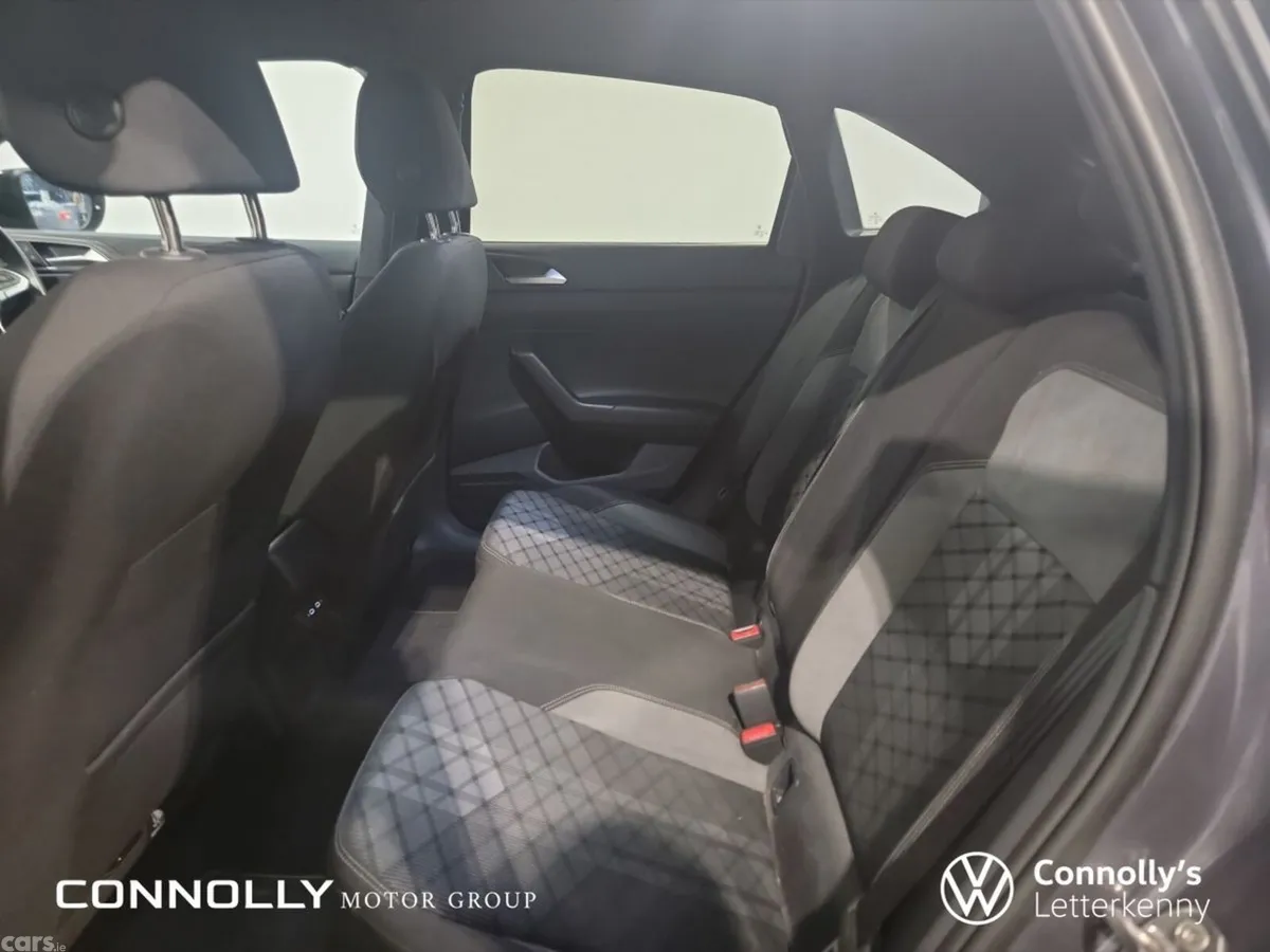 Volkswagen Taigo Estate, Petrol, 2023, Grey