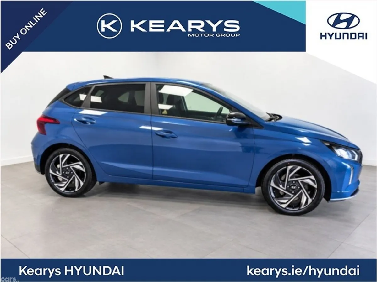 Hyundai i20 Hatchback, Petrol, 2025, Blue