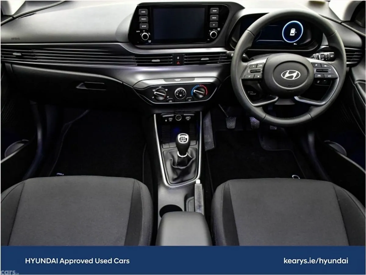Hyundai i20 Hatchback, Petrol, 2025, Blue