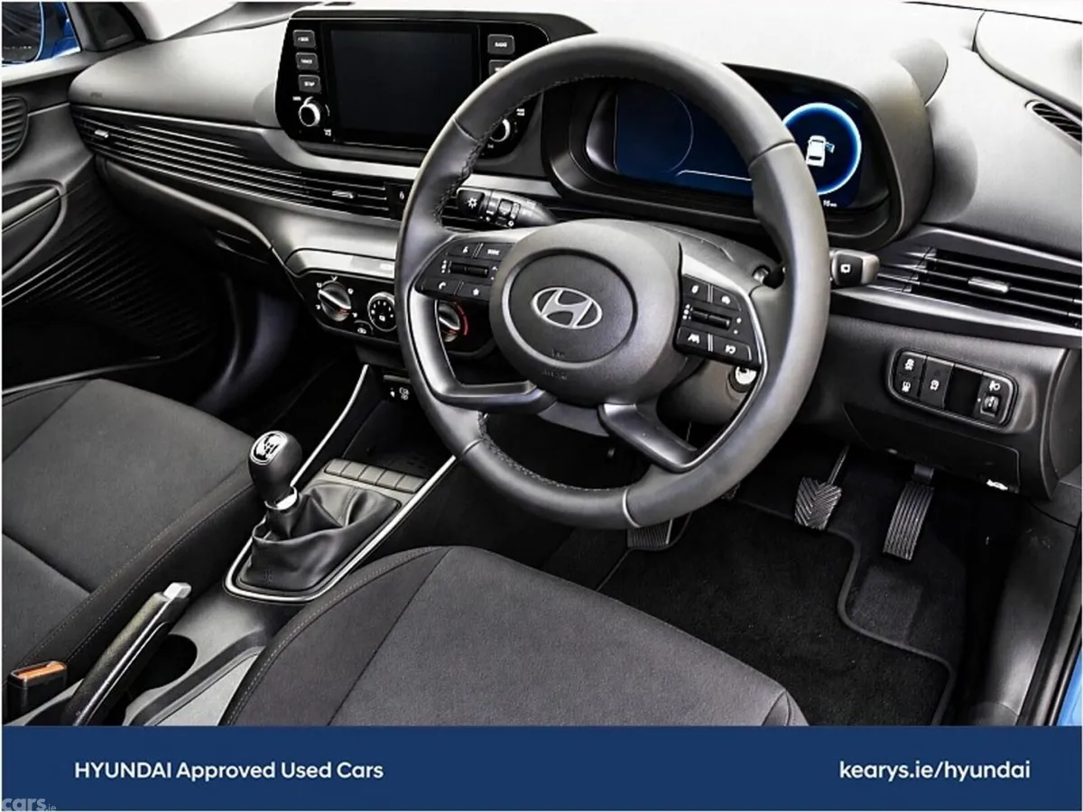 Hyundai i20 Hatchback, Petrol, 2025, Blue