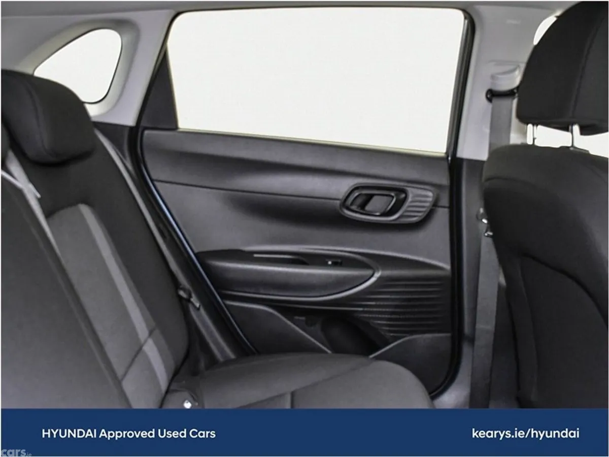 Hyundai i20 Hatchback, Petrol, 2025, Blue