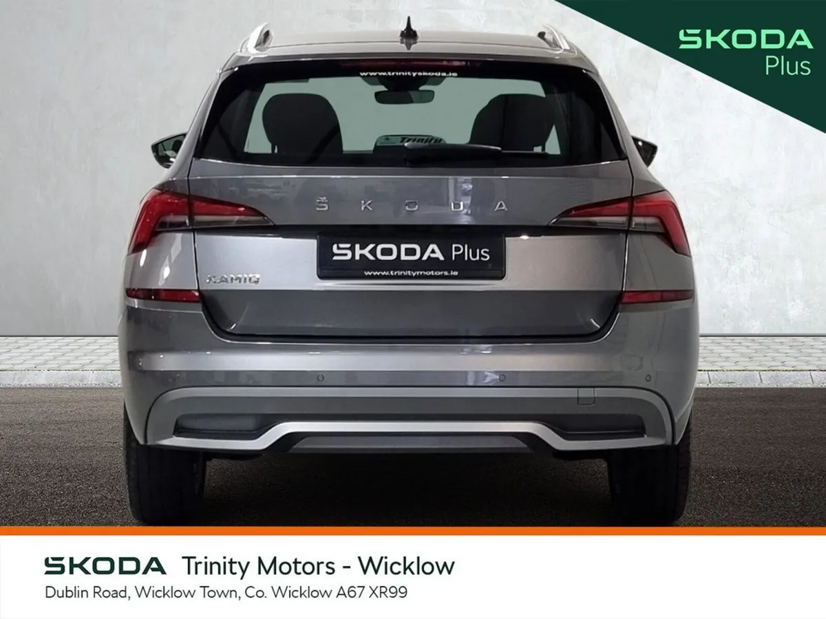 Skoda Kamiq Hatchback, Petrol, 2024, Grey