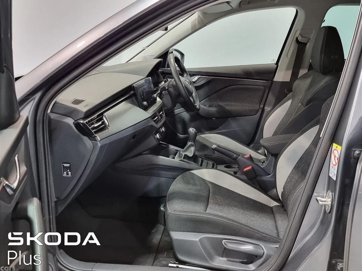 Skoda Kamiq Hatchback, Petrol, 2024, Grey