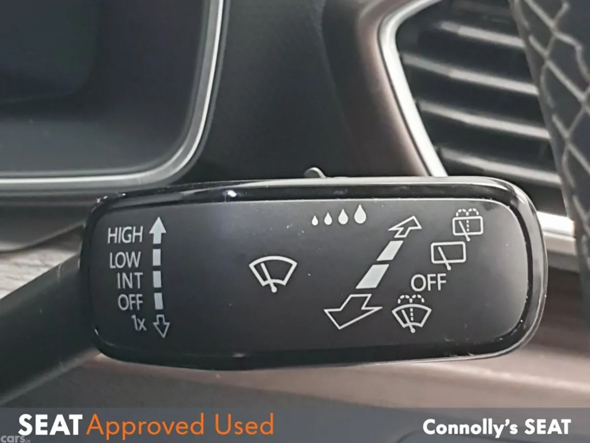 SEAT Leon Hatchback, Petrol Plug-in Hybrid, 2021, Grey