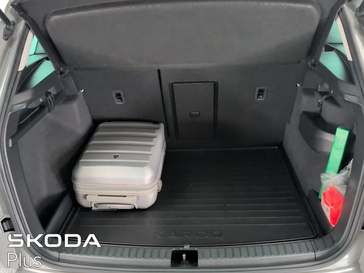 Skoda Karoq SUV, Diesel, 2023, Grey