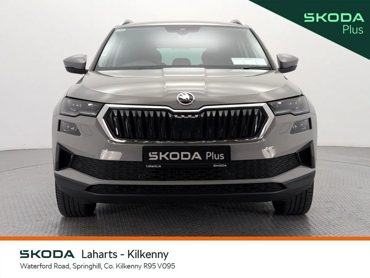 Skoda Karoq SUV, Diesel, 2023, Grey