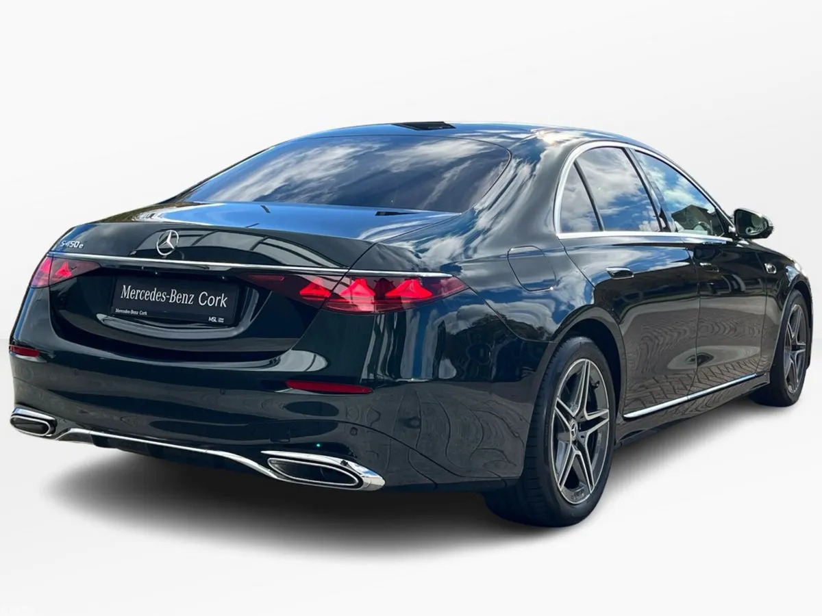 Mercedes-Benz S-Class Saloon, Petrol Plug-in Hybrid, 2026, Green