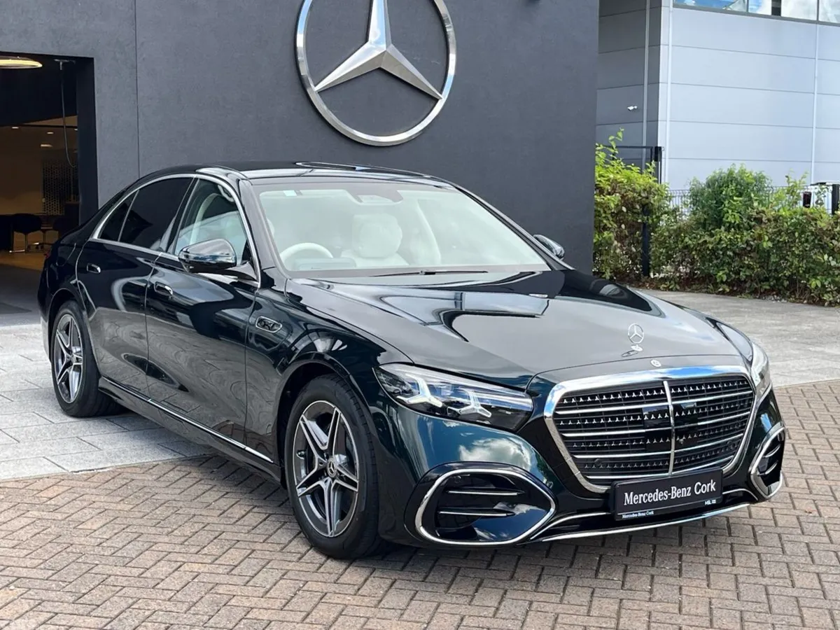 Mercedes-Benz S-Class Saloon, Petrol Plug-in Hybrid, 2026, Green