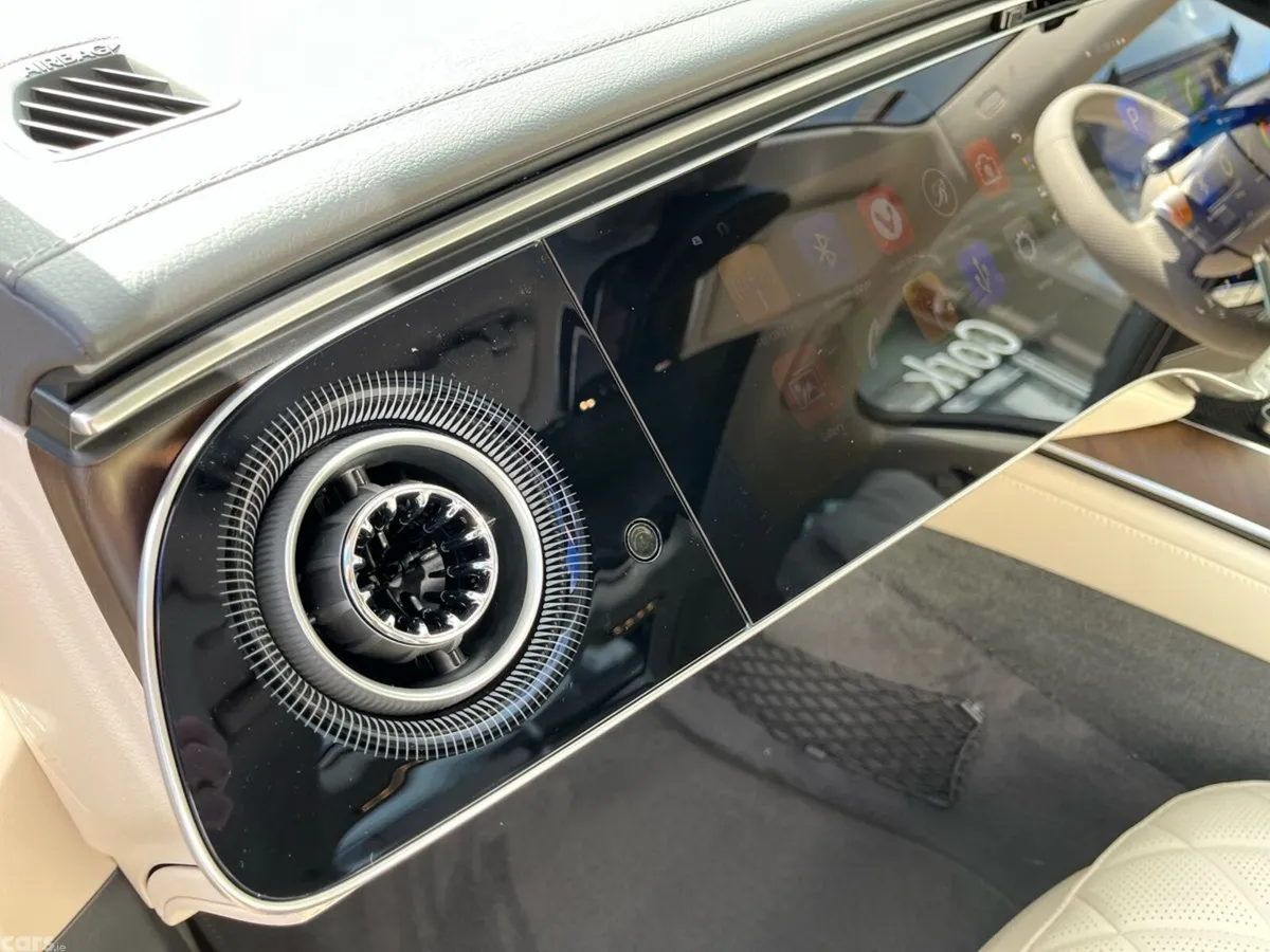 Mercedes-Benz S-Class Saloon, Petrol Plug-in Hybrid, 2026, Green