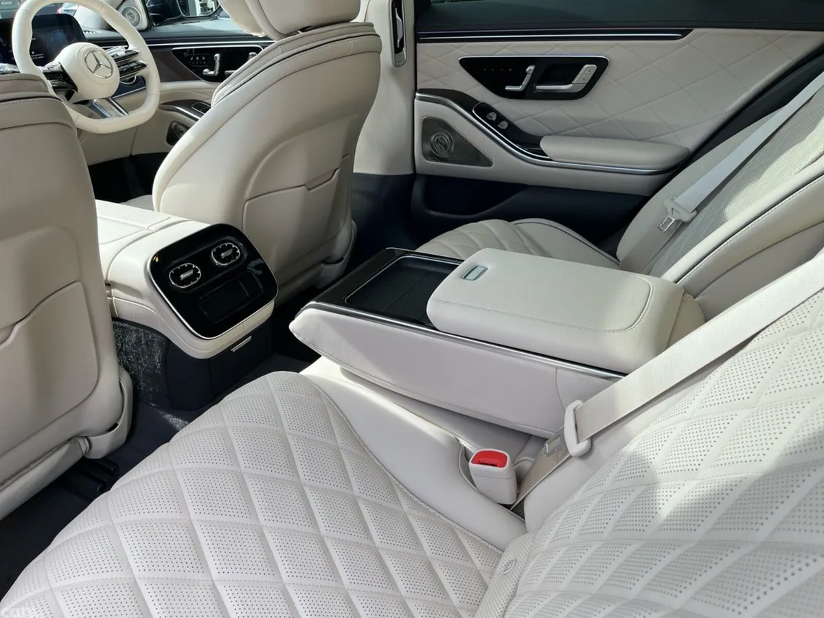 Mercedes-Benz S-Class Saloon, Petrol Plug-in Hybrid, 2026, Green