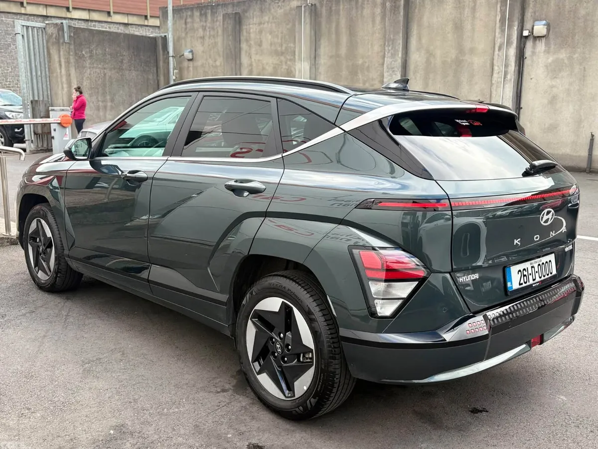 Hyundai KONA Hatchback, Electric, 2026, Green