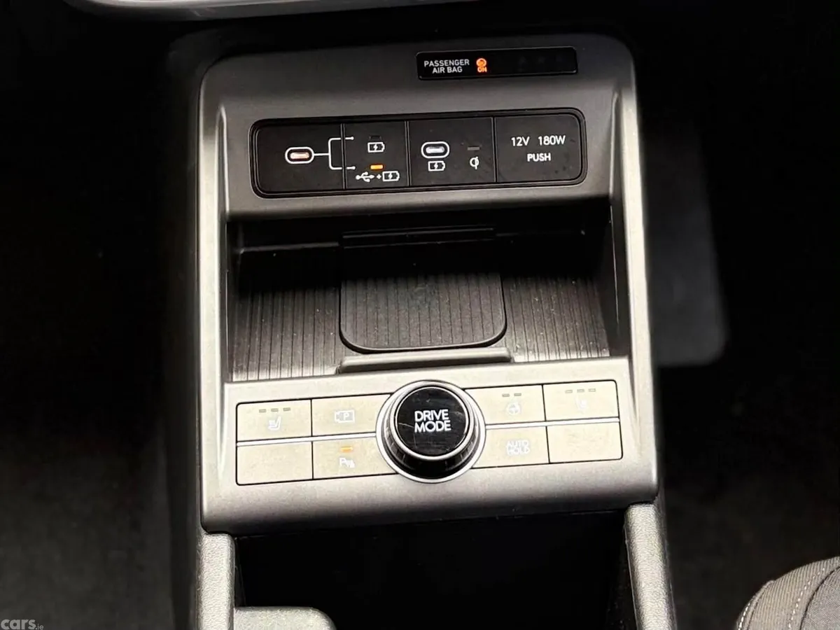 Hyundai KONA Hatchback, Electric, 2026, Green