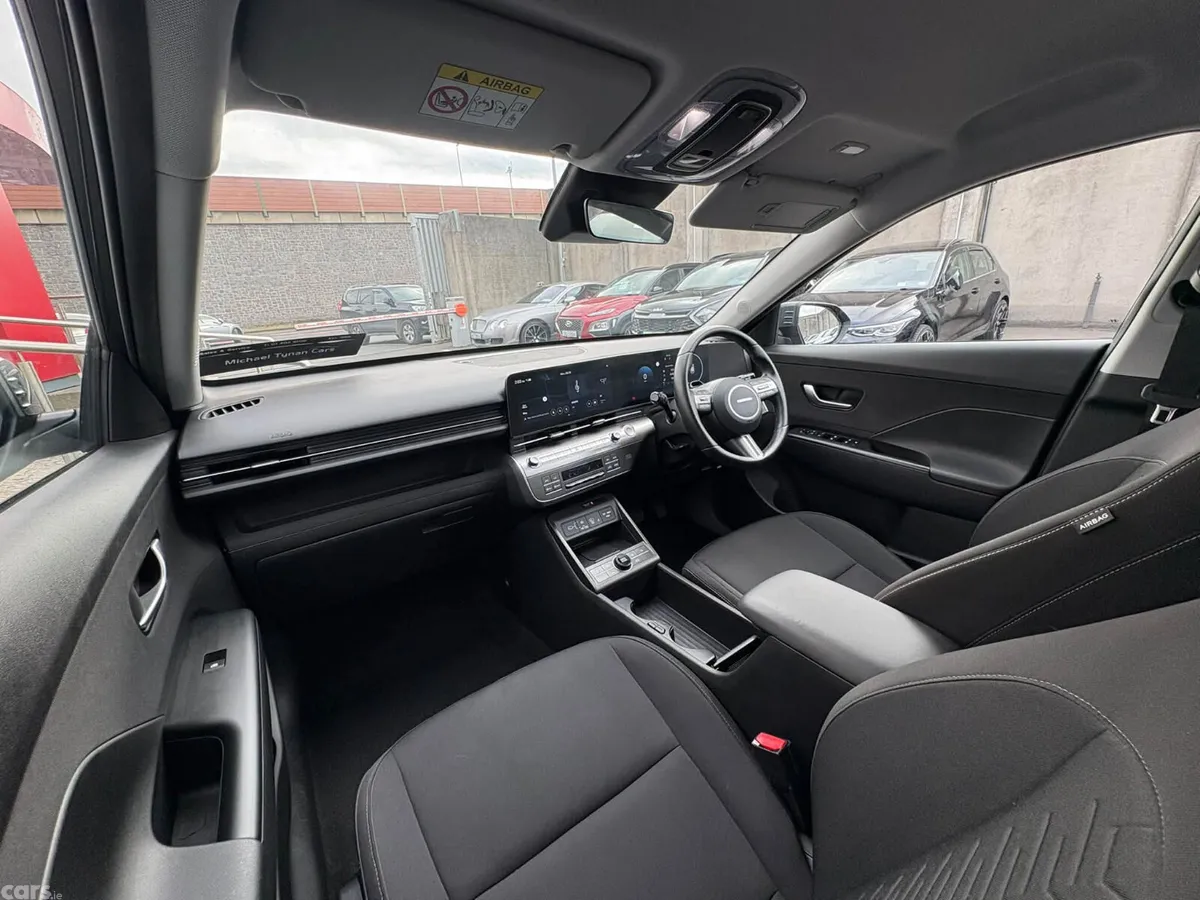 Hyundai KONA Hatchback, Electric, 2026, Green