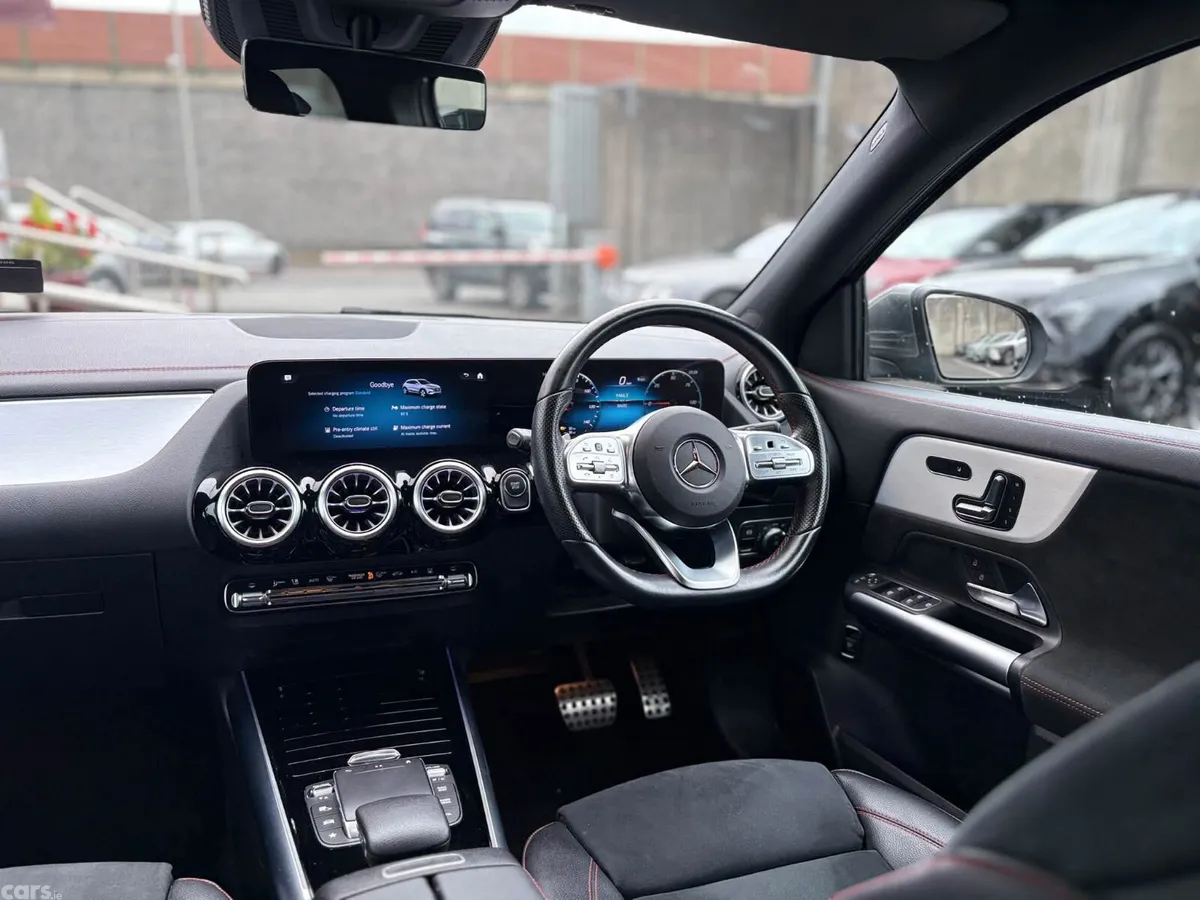 Mercedes-Benz AMG SUV, Electric, 2023, Grey