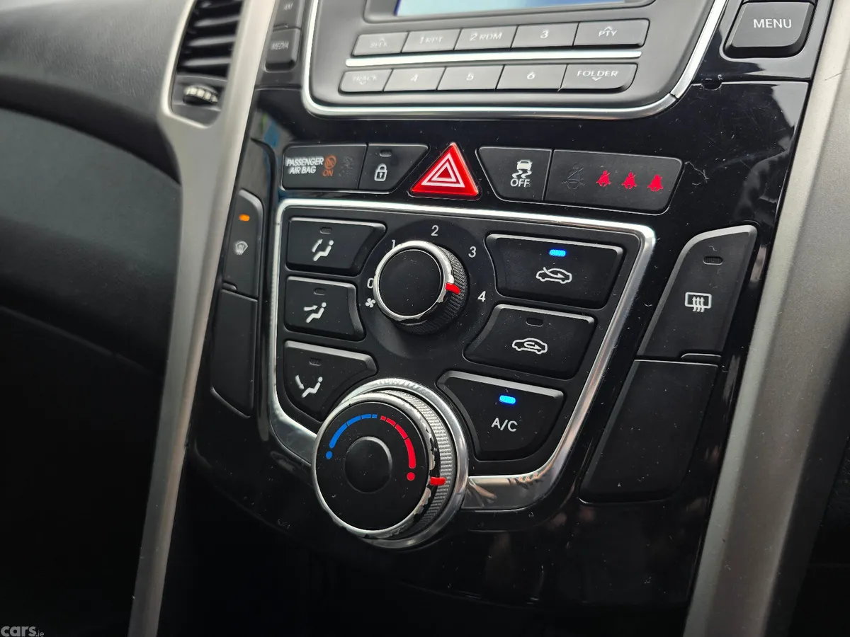 Hyundai i30 Hatchback, Diesel, 2013, Black
