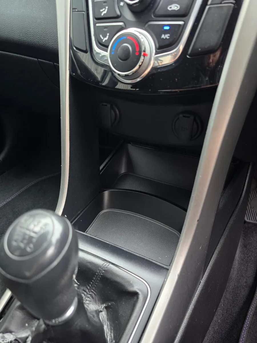Hyundai i30 Hatchback, Diesel, 2013, Black