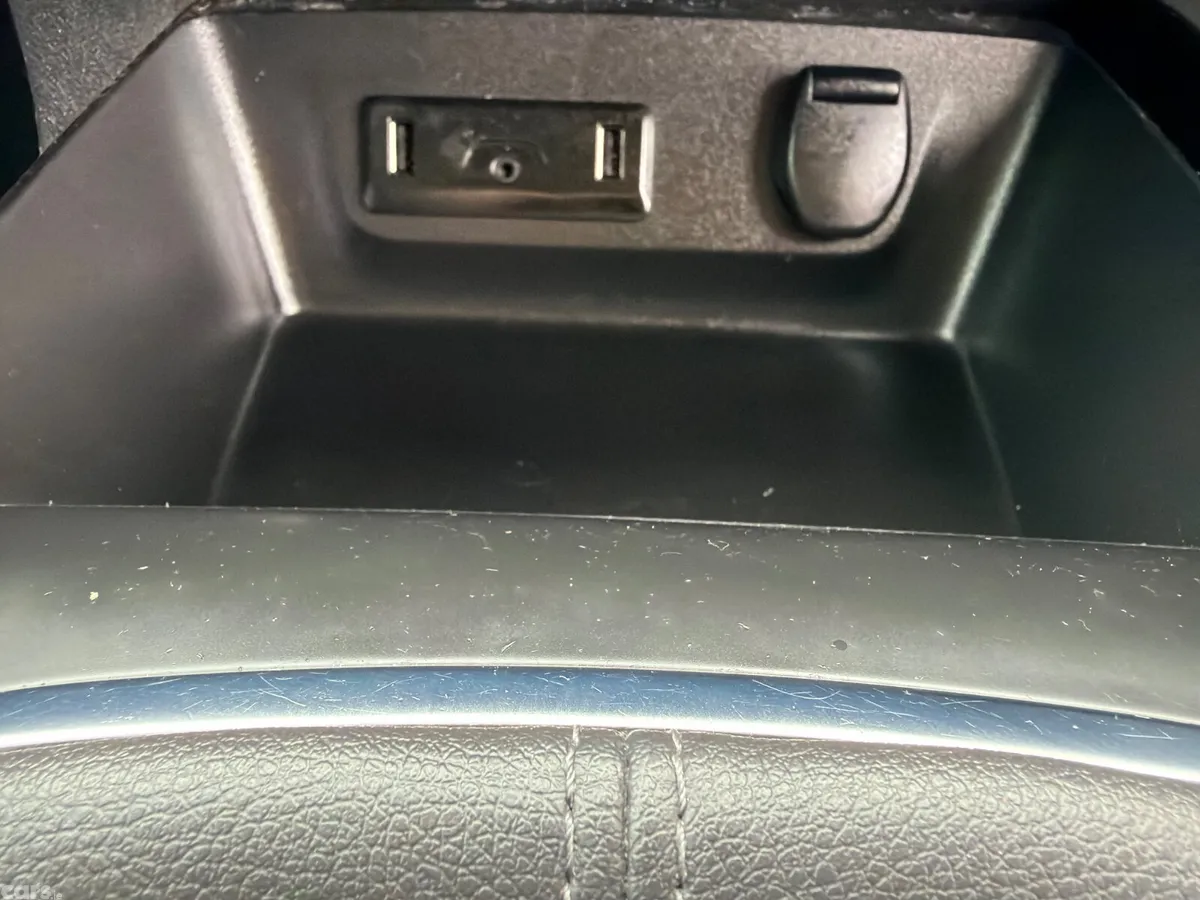 Renault Kadjar SUV, Diesel, 2016, Gold