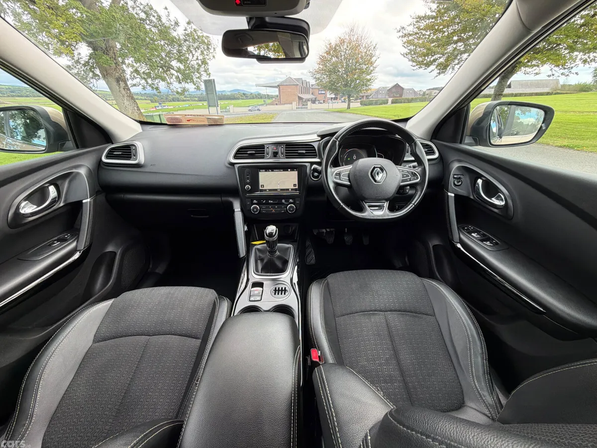 Renault Kadjar SUV, Diesel, 2016, Gold