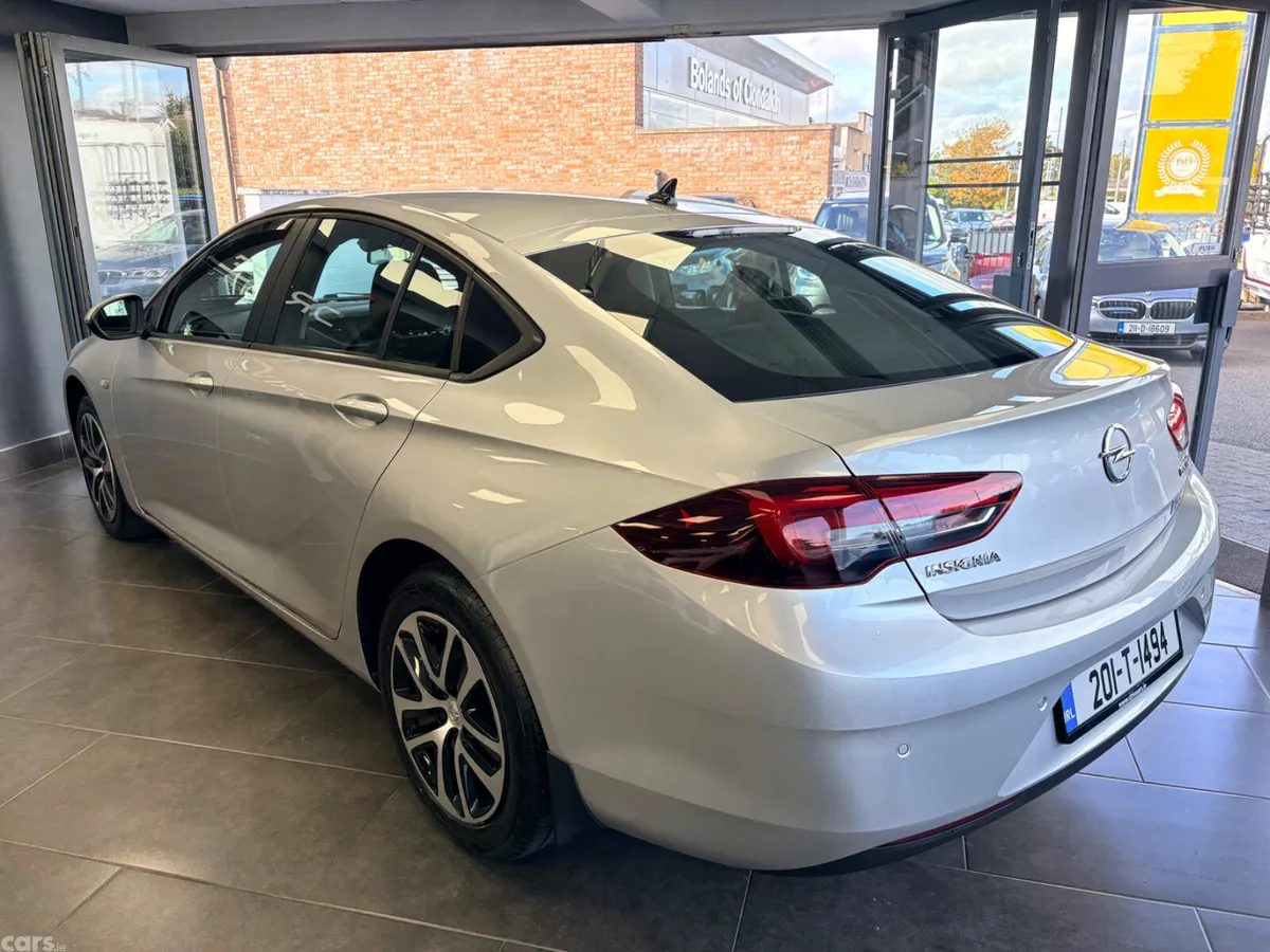 Opel Insignia Hatchback, Diesel, 2020, Grey