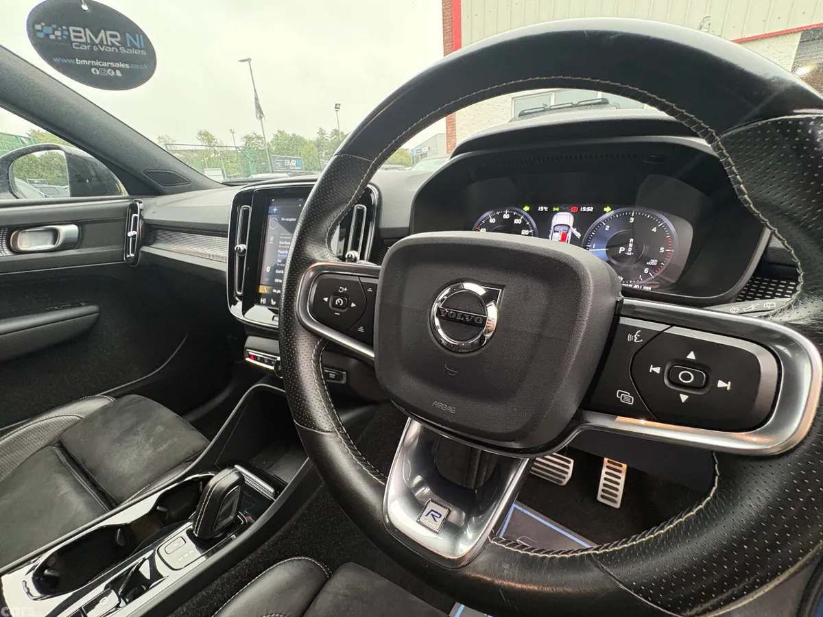 Volvo XC40 SUV, Diesel, 2019, Blue