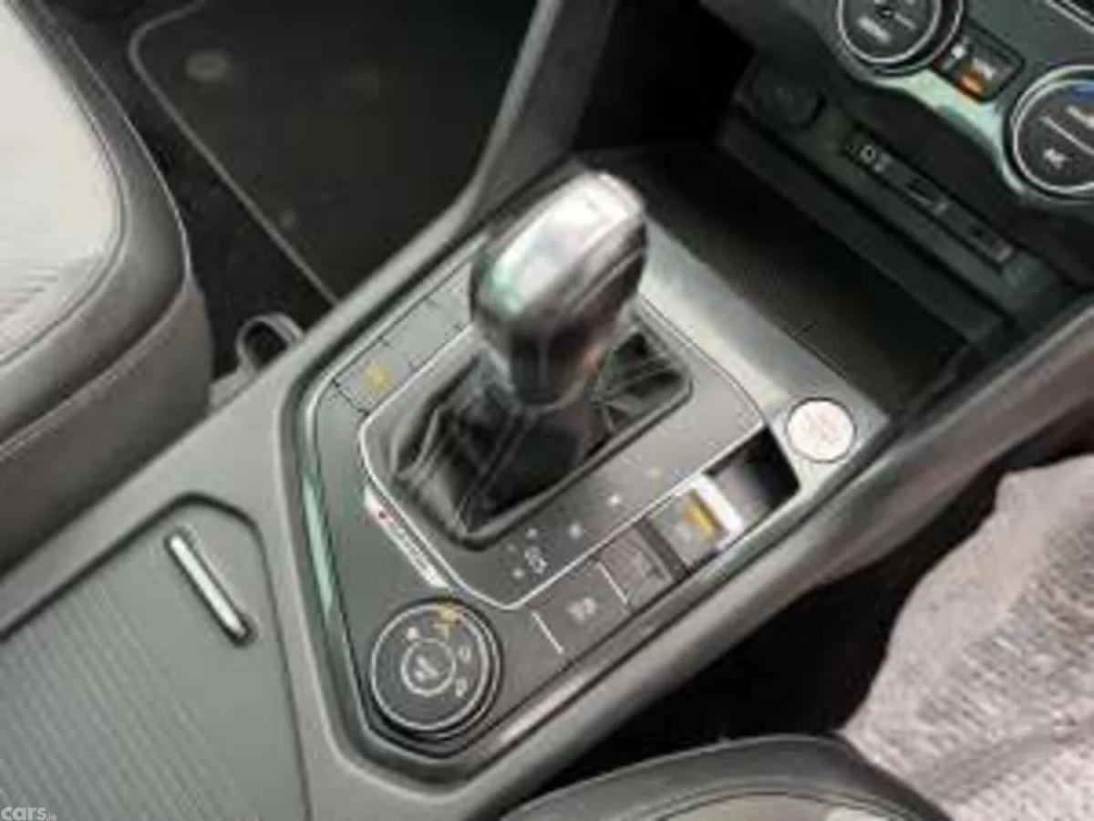 Volkswagen Tiguan SUV, Diesel, 2018, White