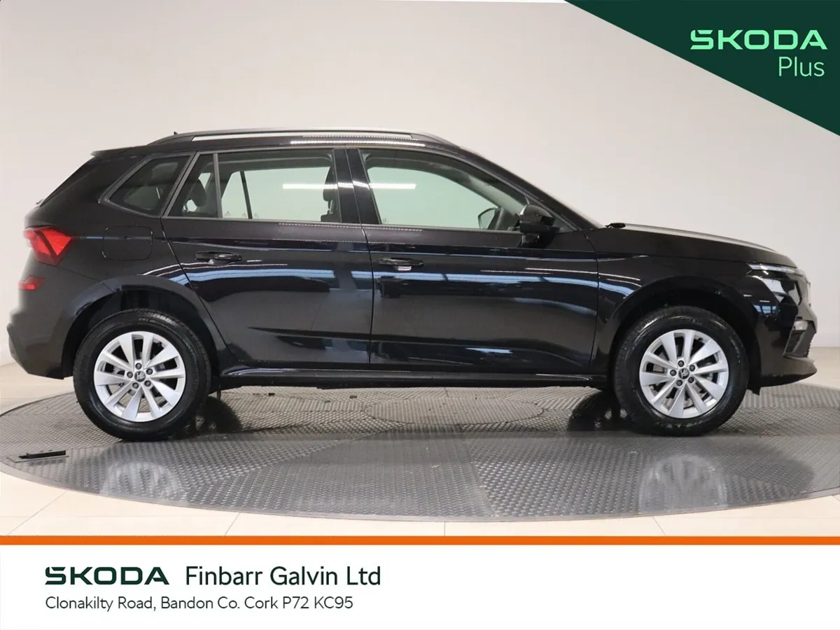 Skoda Kamiq Hatchback, Petrol, 2026, Black