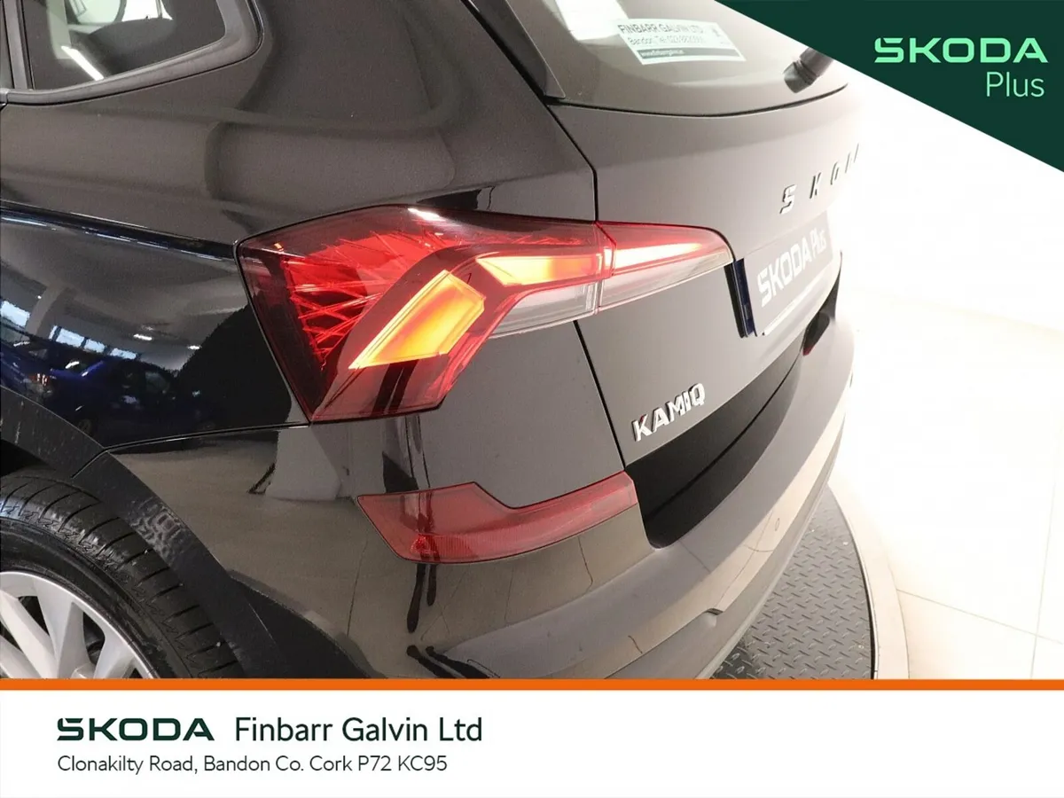 Skoda Kamiq Hatchback, Petrol, 2026, Black