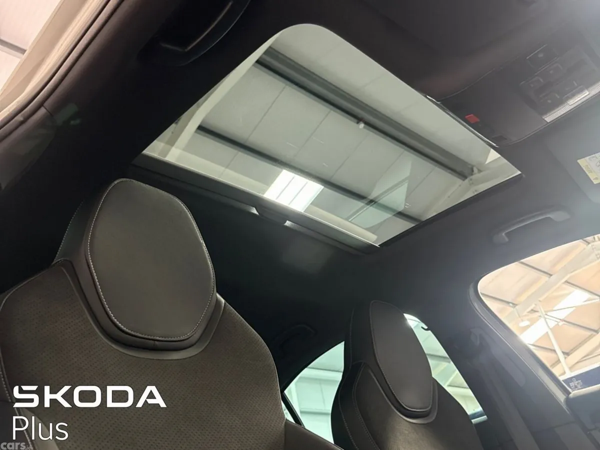 Skoda Superb Saloon, Diesel, 2023, Grey