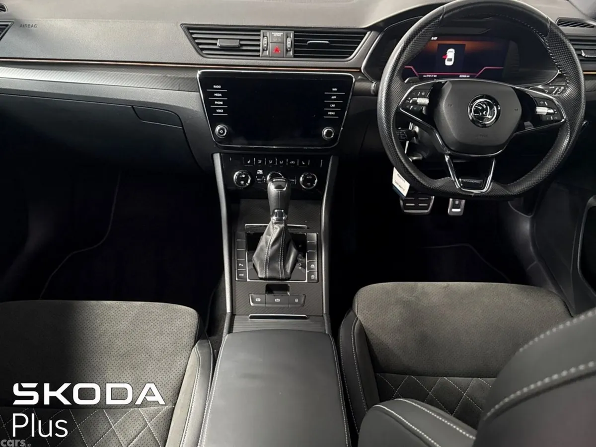 Skoda Superb Saloon, Diesel, 2023, Grey