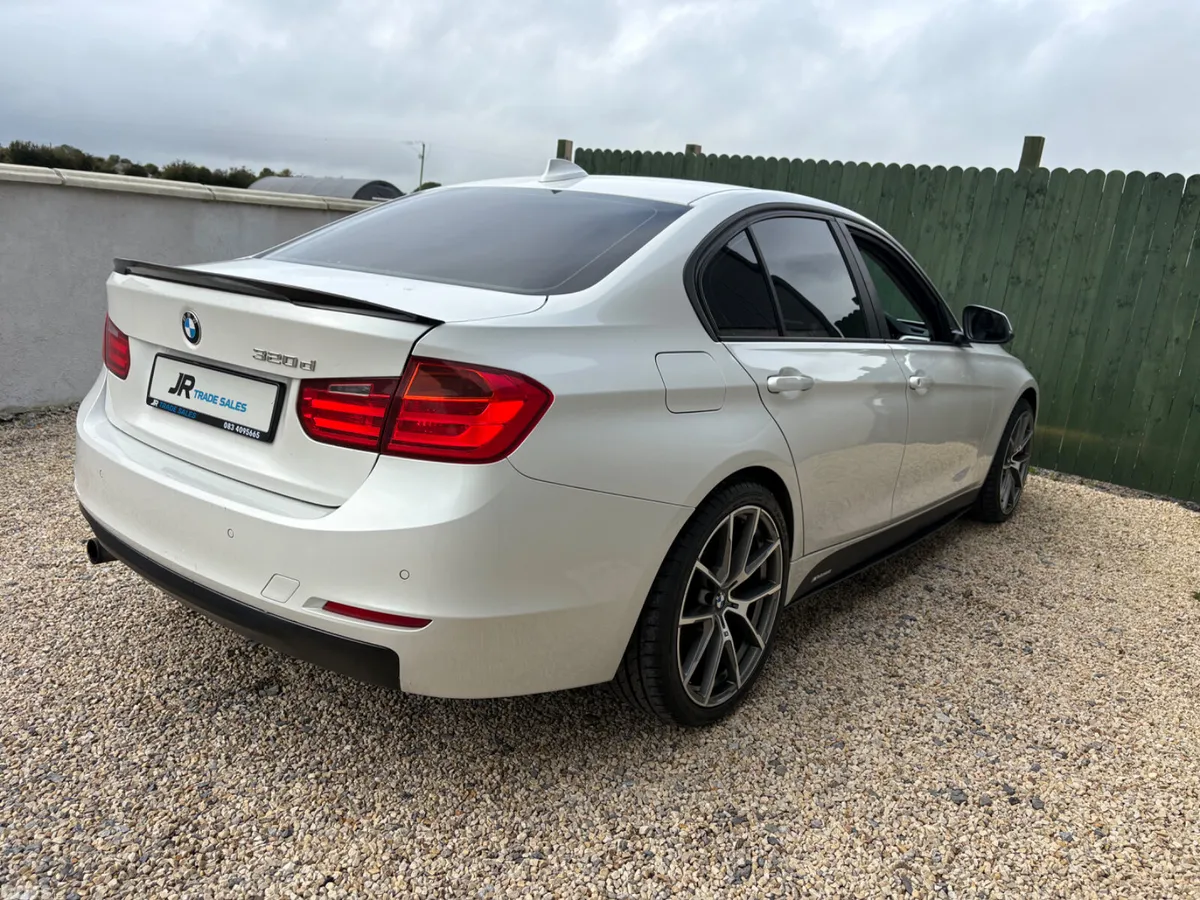 BMW 3-Series Saloon, Diesel, 2014, White