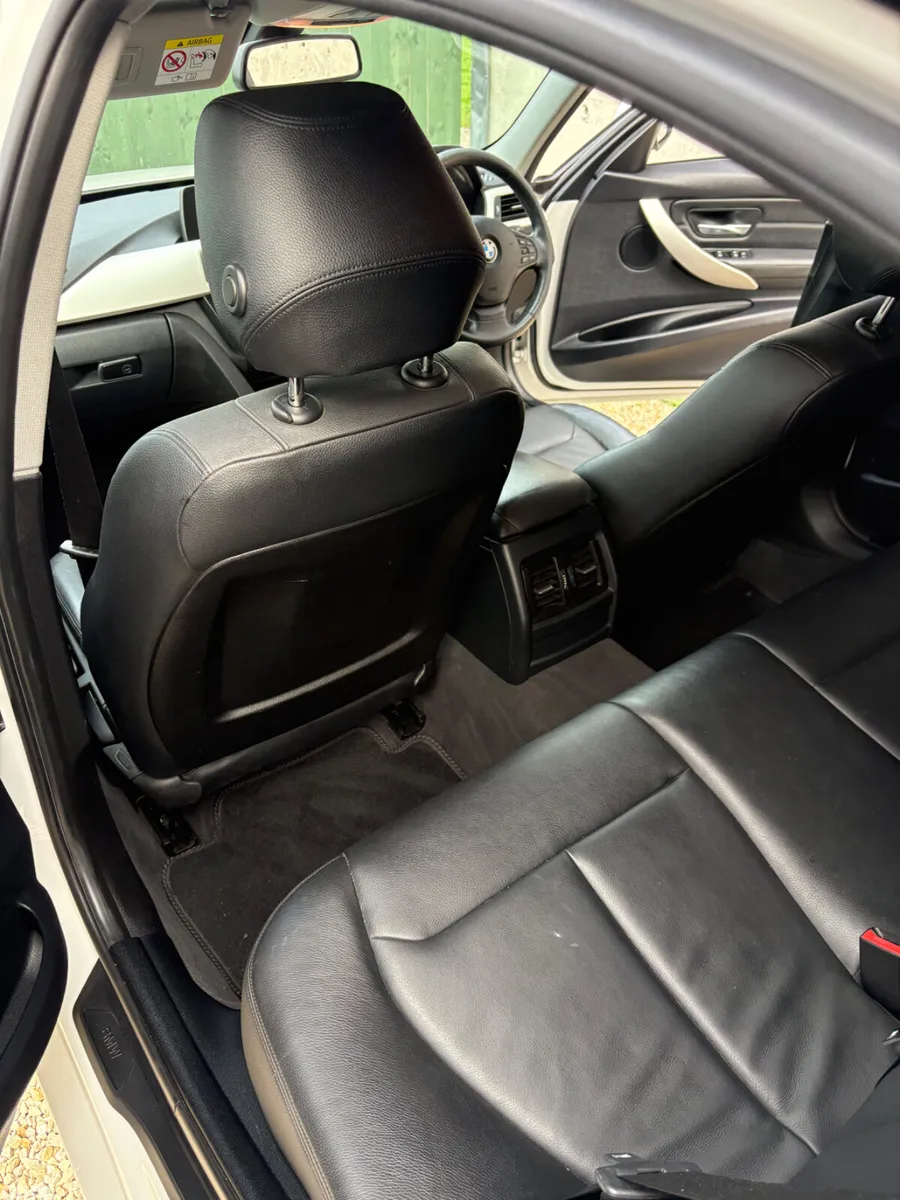 BMW 3-Series Saloon, Diesel, 2014, White