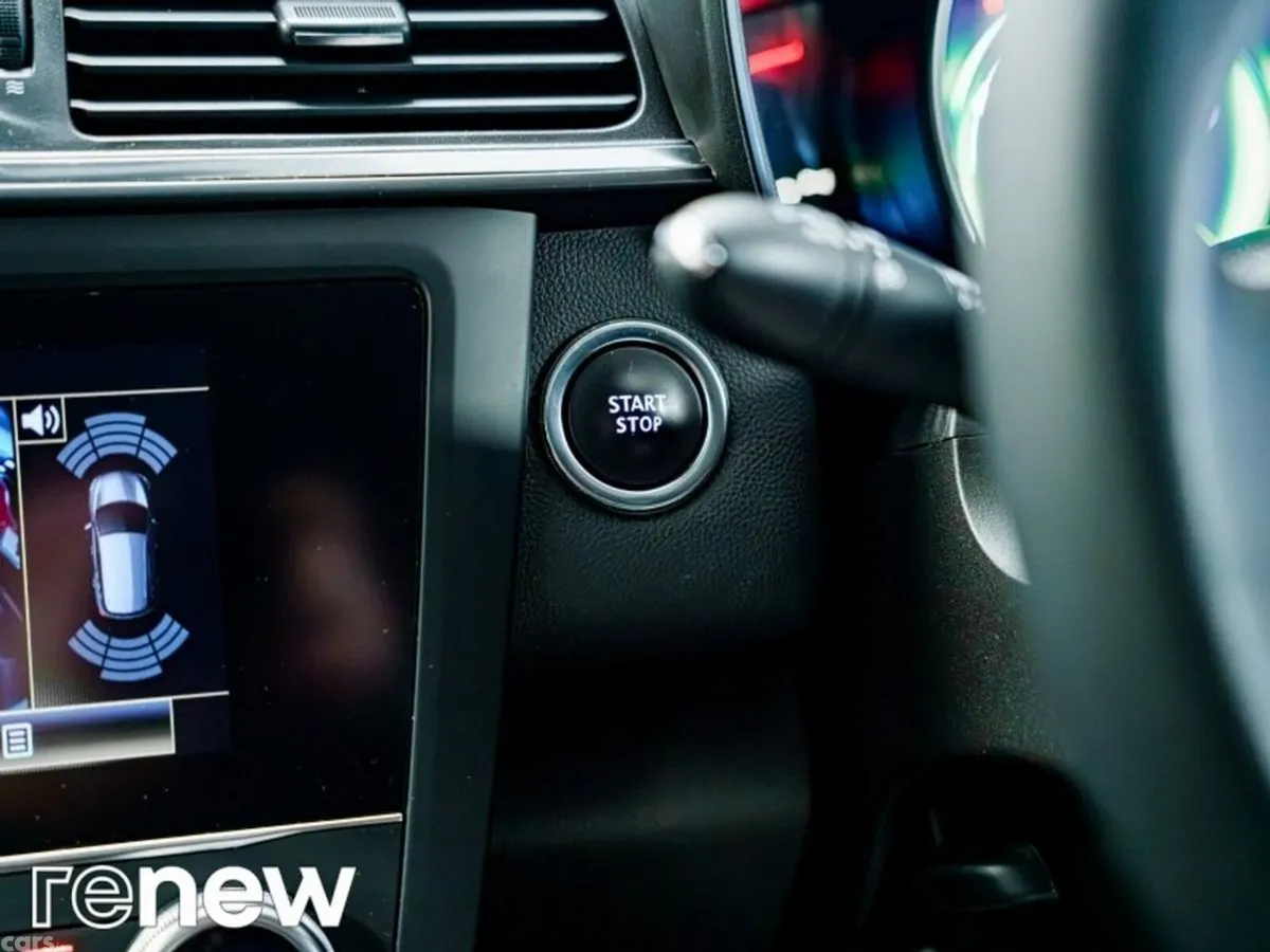 Renault Kadjar SUV, Petrol, 2021, Grey